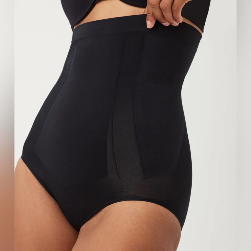 SPANXsculpt™ OnCore High-Waisted Brief